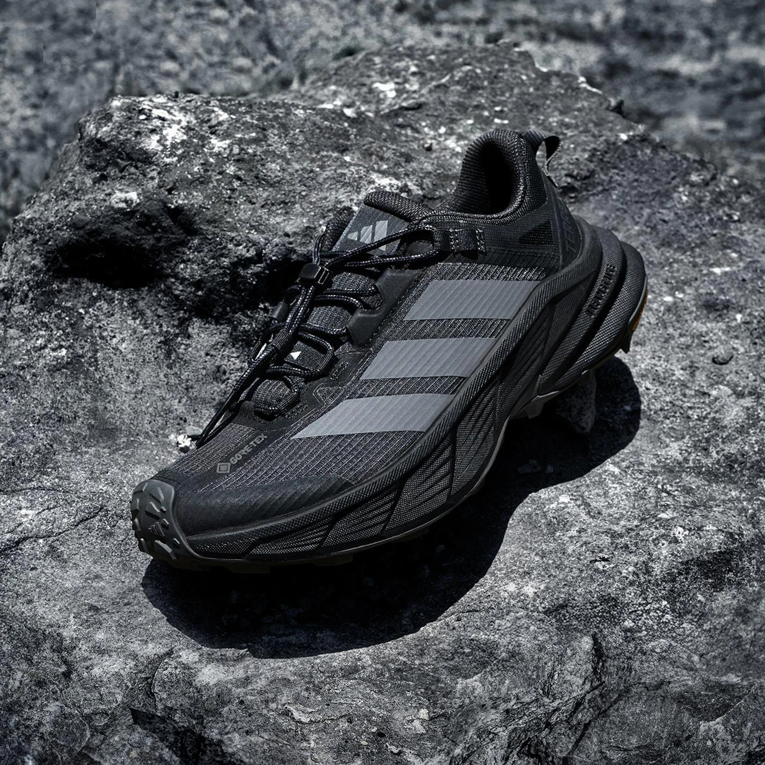 

Adidas Genuine TERREX Уличная походная обувь унисекс HQ4885