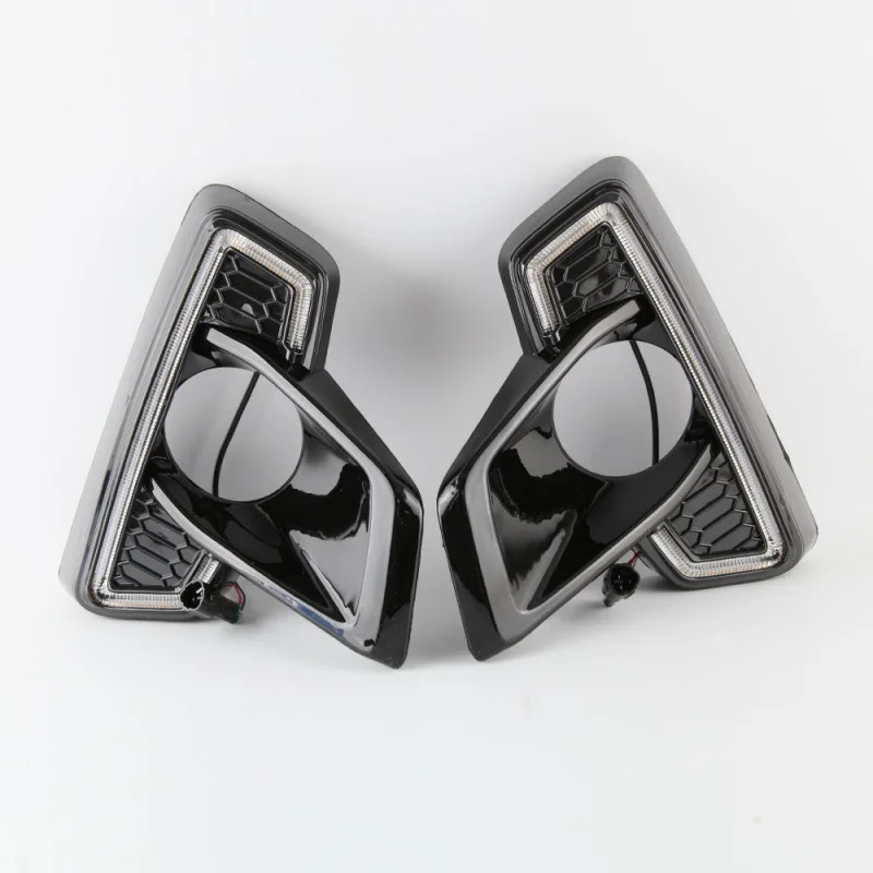 

SAAR Suitable for 17-18 Toyota REVO Daytime Running Lights Hilux Rocco DRL