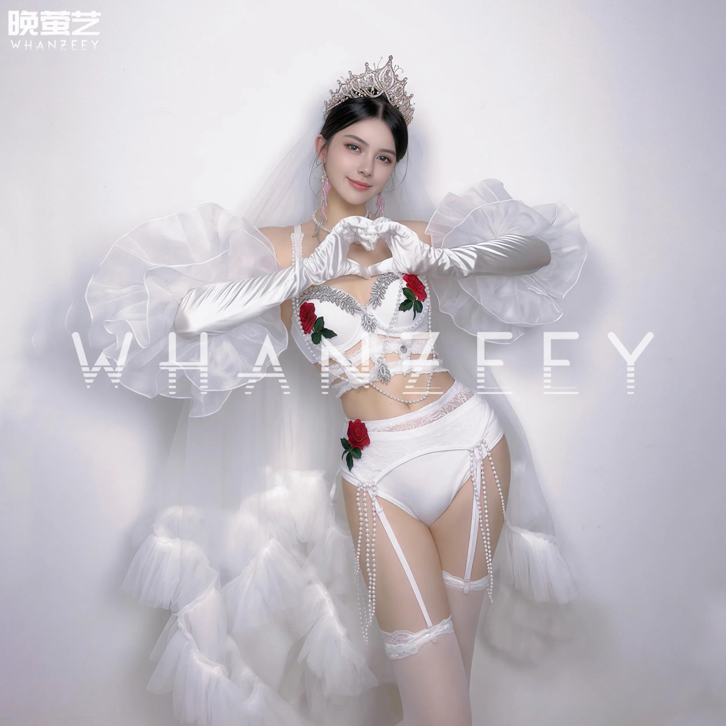 

Bar White Valentine's Day Costume Crown Headress+Rose Lace Bikini+Gloves Sexy Female Singer Dance Party Prom Nightclub Outfit