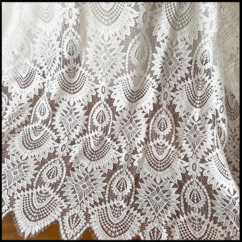 

Новое 3D Touch толстое и обвисающее кружевное свадебное платье с ресницами, ткань Cheongsam, декоративная цветочная ткань