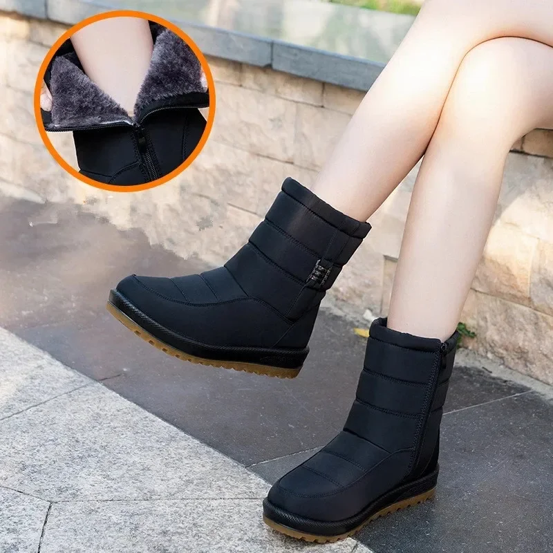 YAERNI stivali invernali da donna donna Plus velluto stivaletti antiscivolo impermeabili stivali da neve da donna scarpe Casual da madre taglie forti