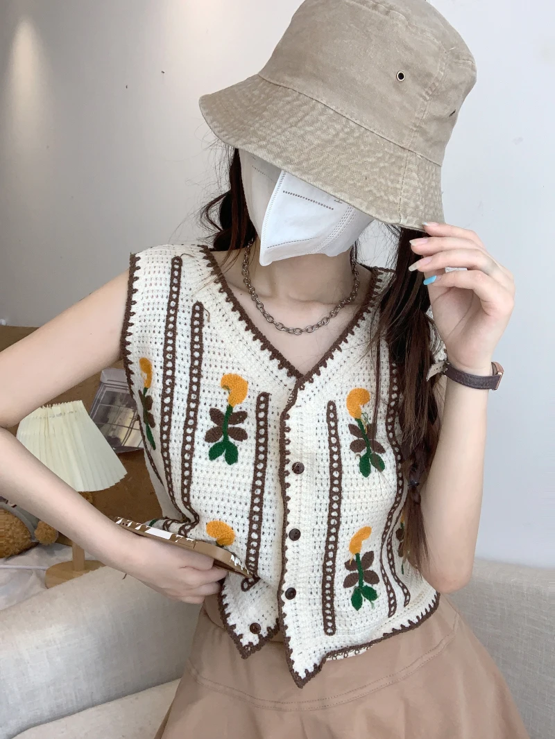 

Retro Knitted Open Cardigan Vest Women's New Sle 2025 Spring Autumn Korean Version Faion Outerwear Embroidery V-ne S...