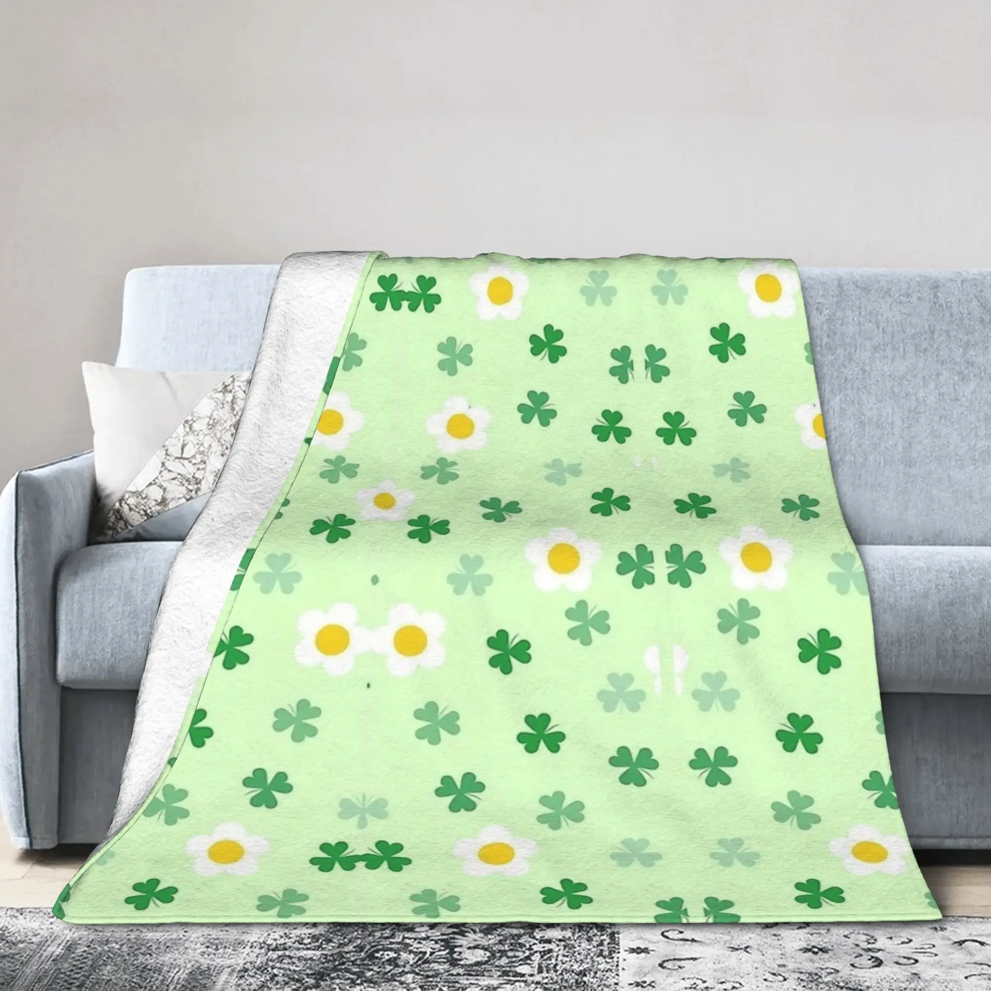 Pikmins Blanket Coral Fleece Plush Summer Air Conditioning  Portable Super Soft Throw Blankets for Bedding Outdoor Bedding Throw