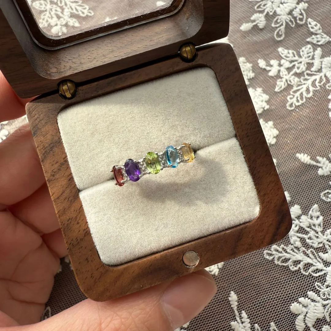 Fashion retro light luxury inlaid colorful gemstone rings for women fresh design high-end ring adjustable party jewelry gift