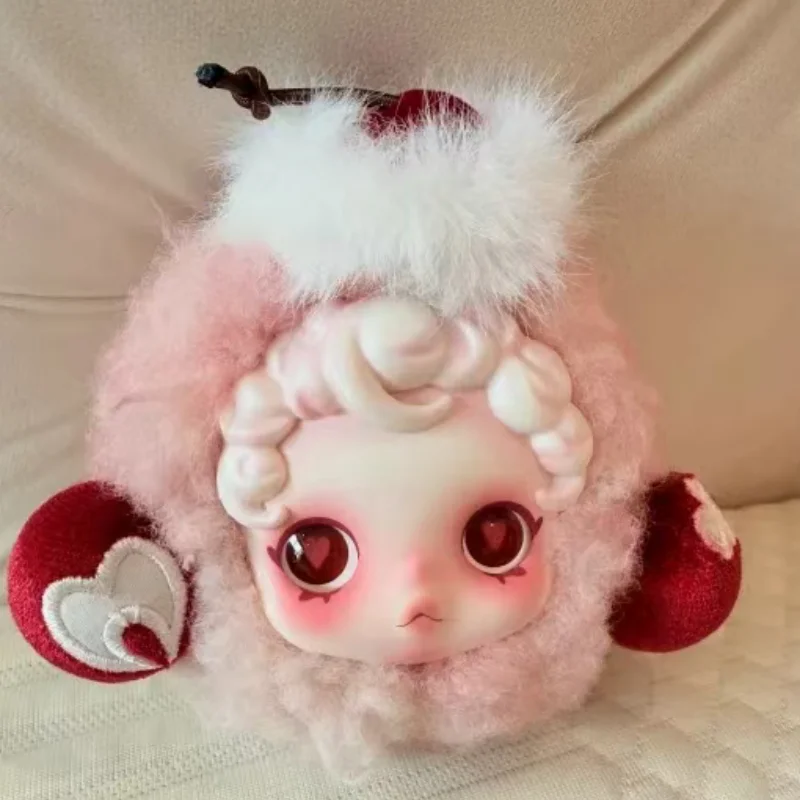 

POP MART SKULLPANDA Sleepless Theater Series Headphone Case Blind Box Anime Figure Ornaments Cute Original Doll Toy