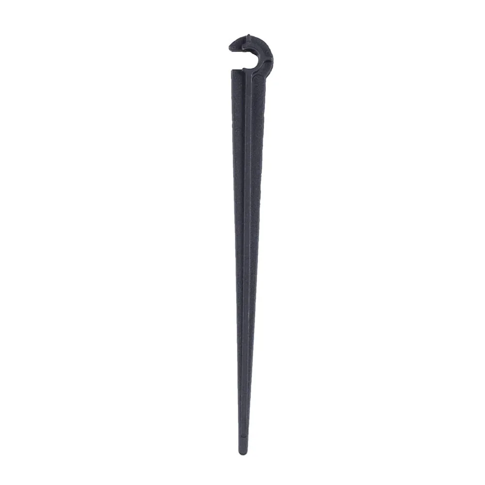 100 pcs Black Plastic 11cm Irrigation Stakes for 4/7mm Drip Hose Stabilization and Efficient Water Distribution