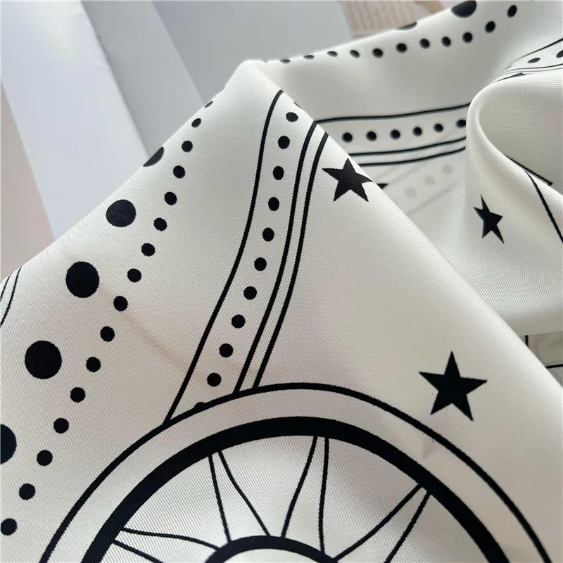 Twill Silk Scarf Mulberry Giant Hand-Rolled Shawl Herm Head Hair Bag Bandanas Large Summer Spring Accessories Decoration
