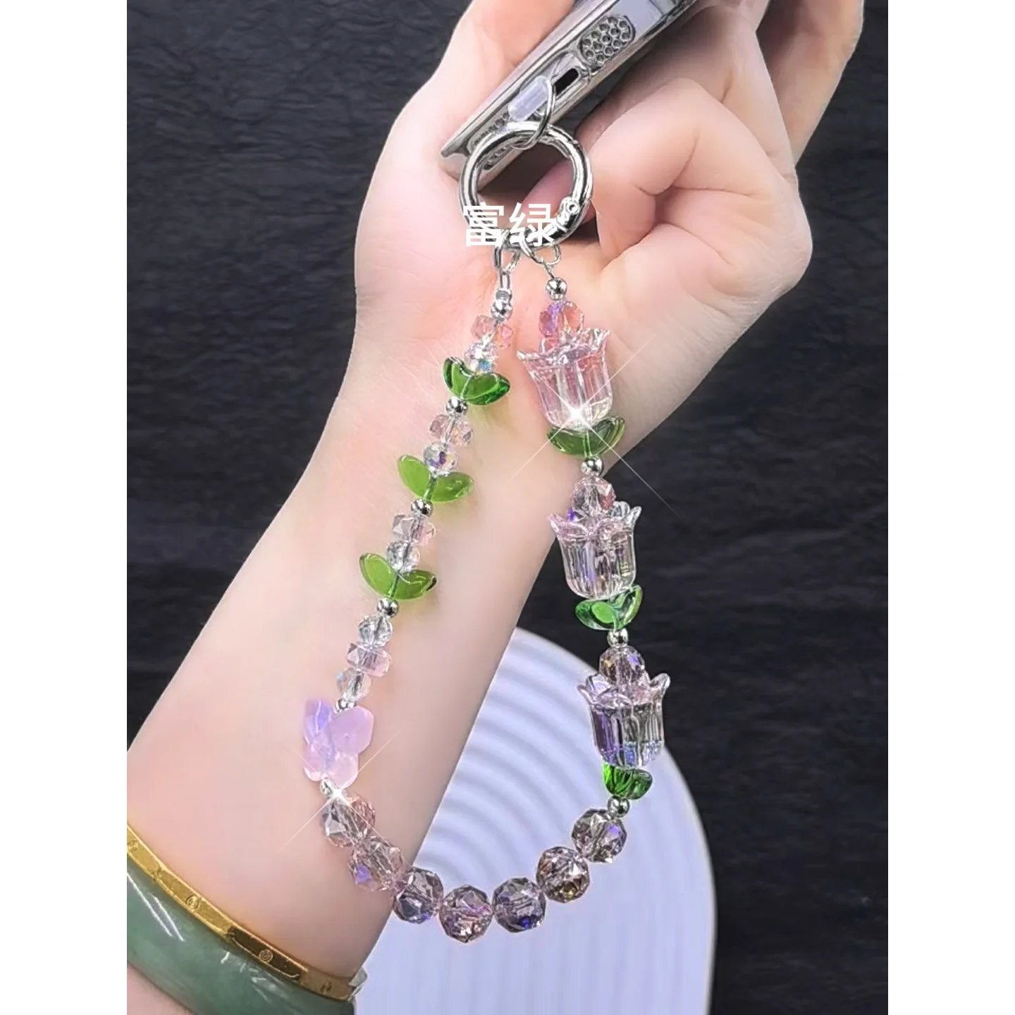 كريستال توليب الهاتف الحبل مطرز سلسلة تصميم قصير مناسبة للاستخدام في الهواء الطلق مع مقطع