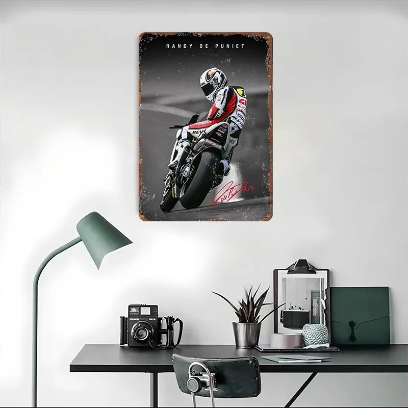 랜디 드 푸니에 오토바이 레이싱 틴 사인 벽 장식 포스터 차고 장식 빈티지 금속 사인 남성 공간 장식용