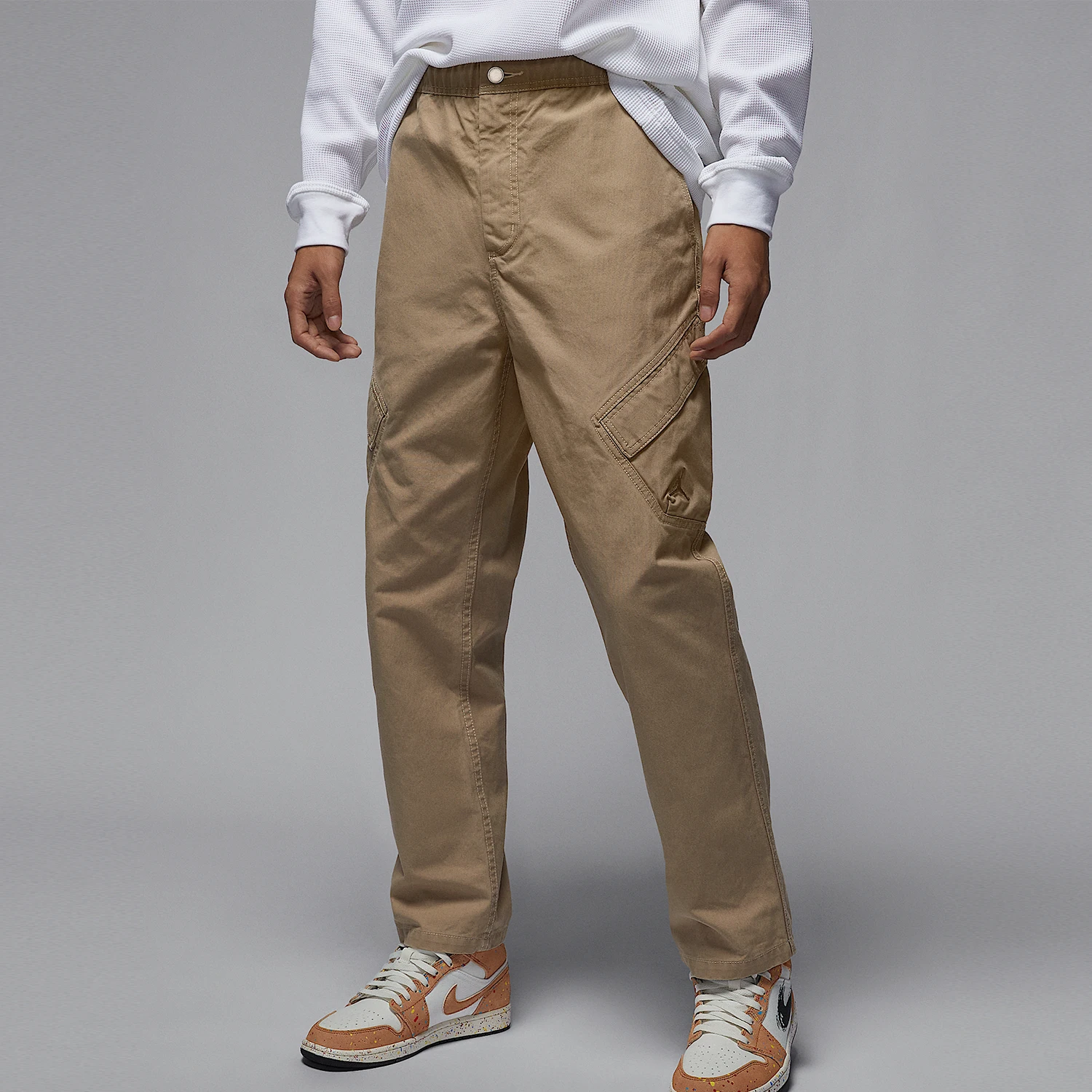 

Nike Official Genuine Jordan Chicago Men's Fashion Woven Pants FV7256-257