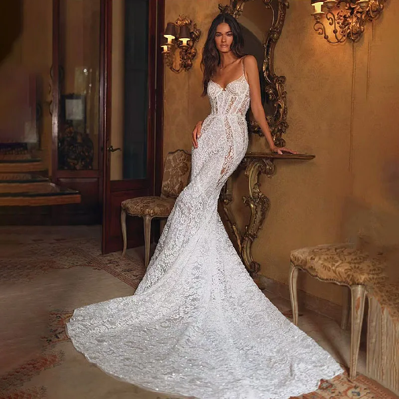 

2025 Delicate Elegant Mermaid Wedding DressLace Crystal Appliques Backless Wedding Gown Vestidos De Novia