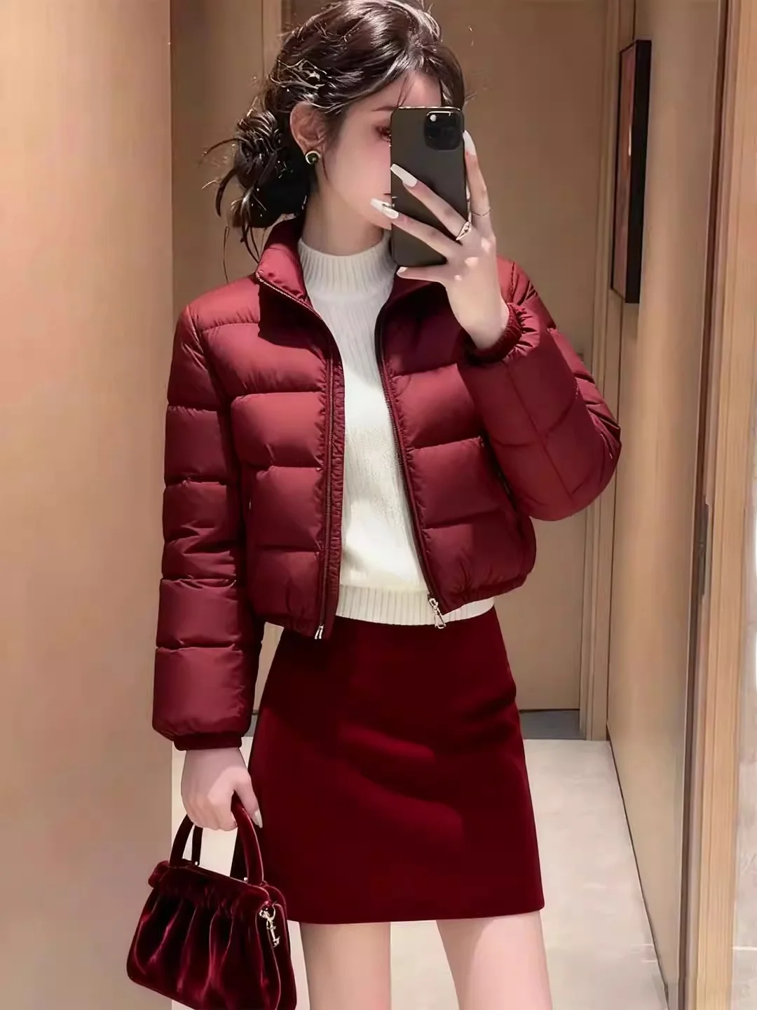 

Модная женская утепленная куртка-пуховик винного цвета с воротником-стойкой, короткая, теплая, в корейском стиле, на молнии, для похудения