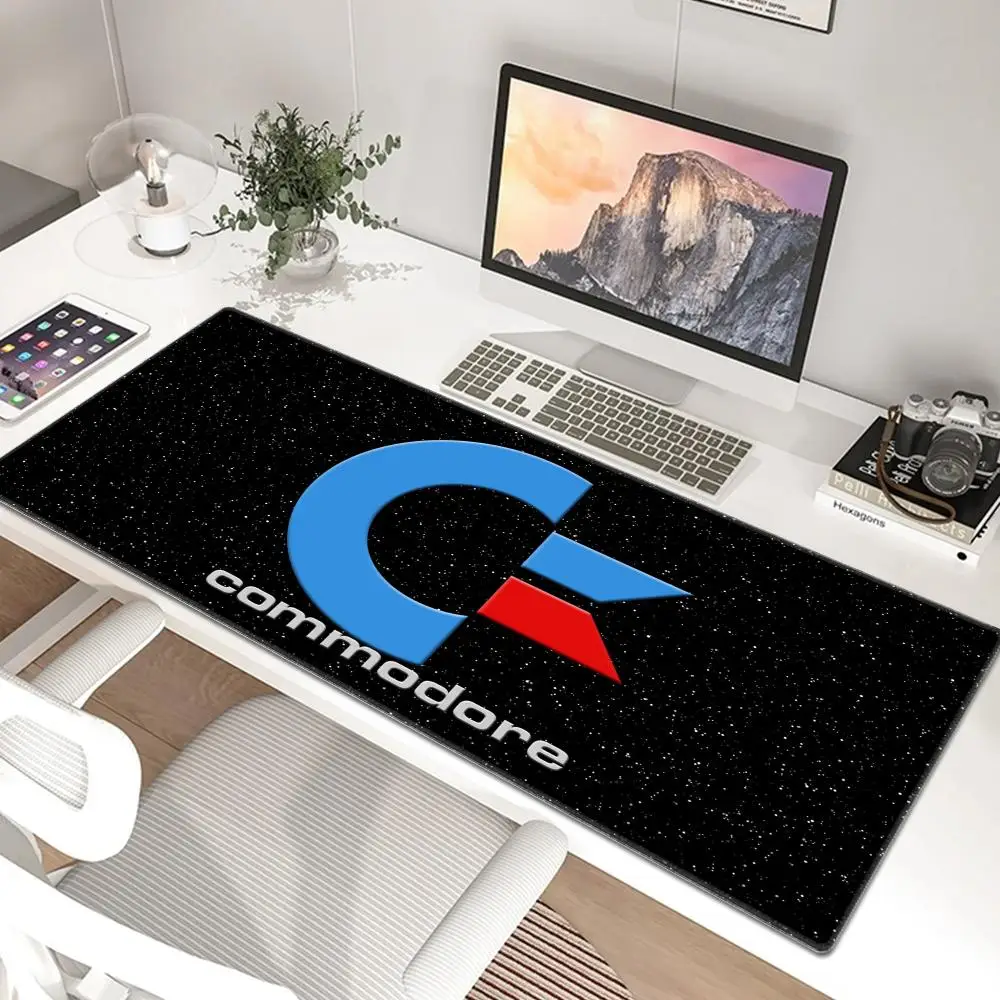 Keyboard Mouse Pad Commodore 64 Mousepad Xxl Non-slip Lockedge Minimalism Office PC Accessories XL Gaming Large Desk Cabinet Pad