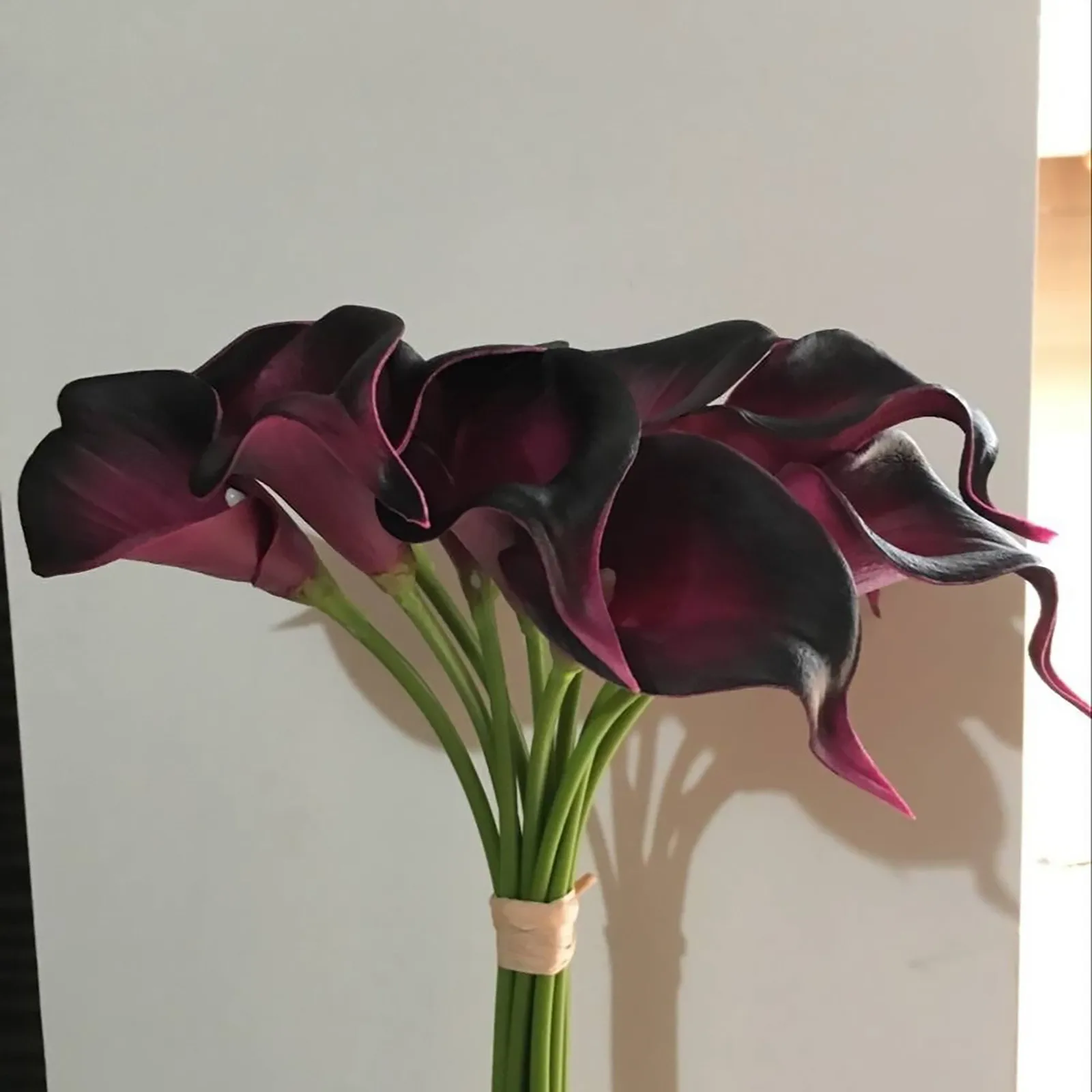 Real Touch PU Künstliche Calla-Lilien, Kunstblumen Calla-Lilien, Hochzeitsvasen-Arrangement, Dekoration für Zuhause und Büro, Muttertag – Detail 7