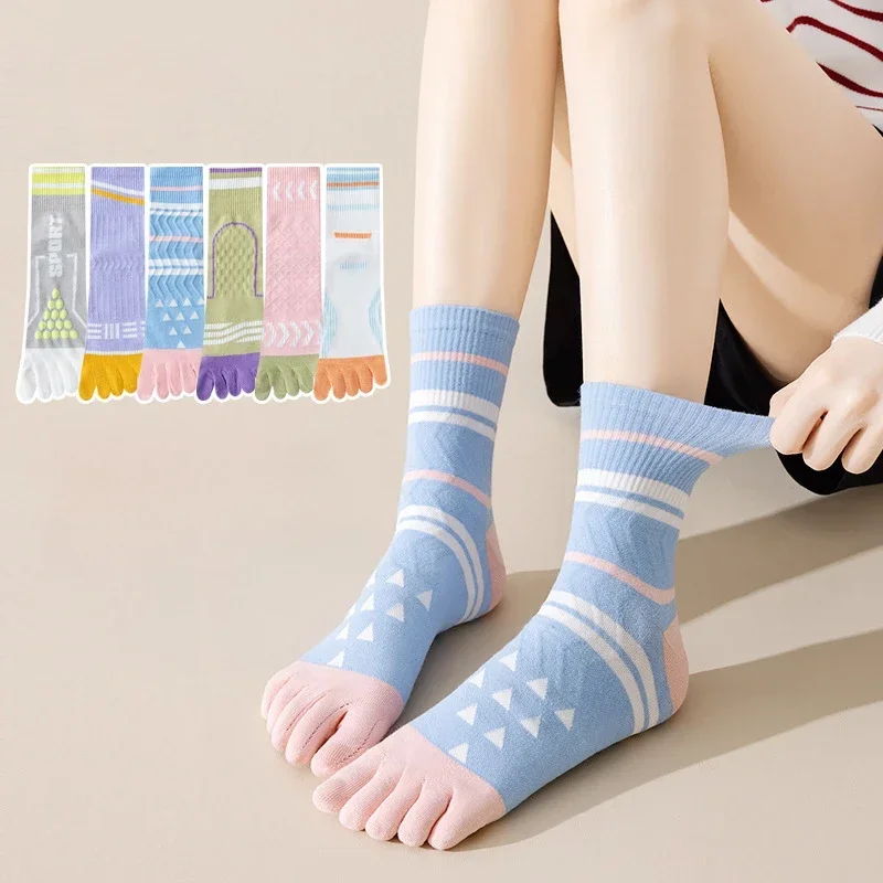 3 Pairs Women Five Finger Compression Socks Middle Tube Crew Toe Socks with Separate Fingers Cotton Sports Gym Running Socks