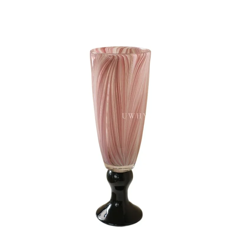 

Pink texture high-footed glazed vase French retro wind lamp atmosphere high-end art flower arrangement ornament
