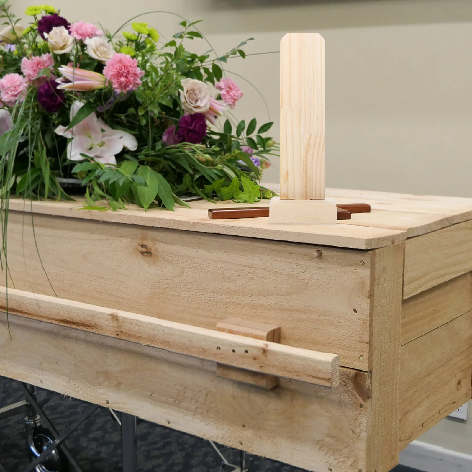 

Wooden Tablet Stand Ancestral Memorial Prop Temple Decor Blank Plate Wood Material Detachable Parts Easy Carry Store Worship