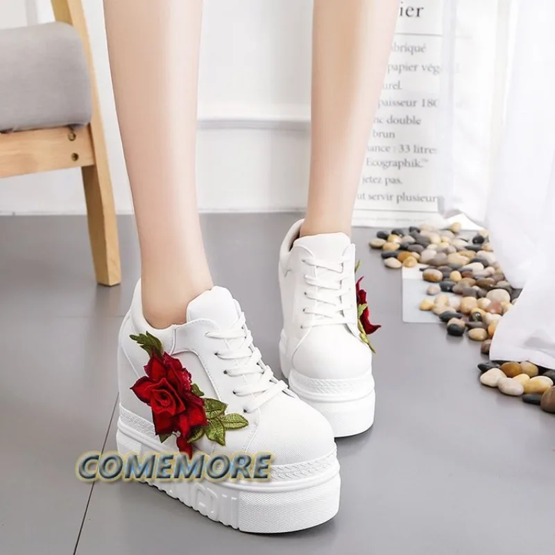 Women\'s Spring Shoes 2024 New Comfortable Canvas Sneakers Round Head Platform Wedge Heels Sports Casual Vulcanized Shoes Fashion