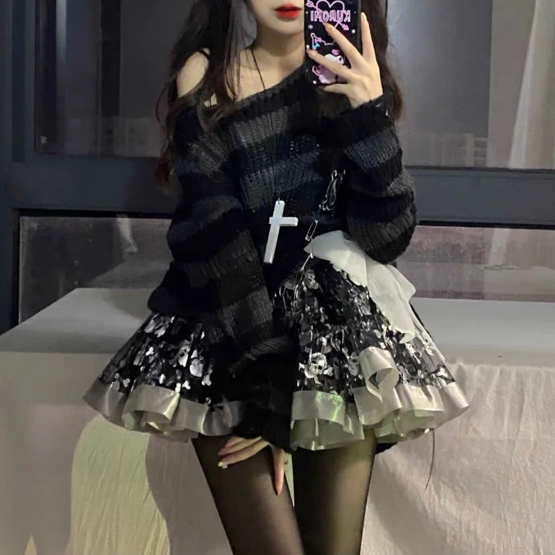 New Pink Striped Gothic Sweaters Women Ripped Holes Loose Knitted Pullover Frayed Fairy Grunge Jumpers Emo Streetwear Lolita