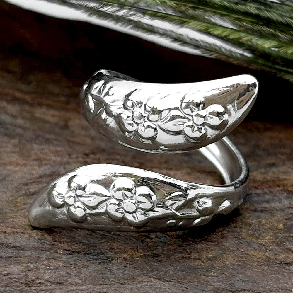 Открытое кольцо с цветком из нержавеющей стали, регулируемое