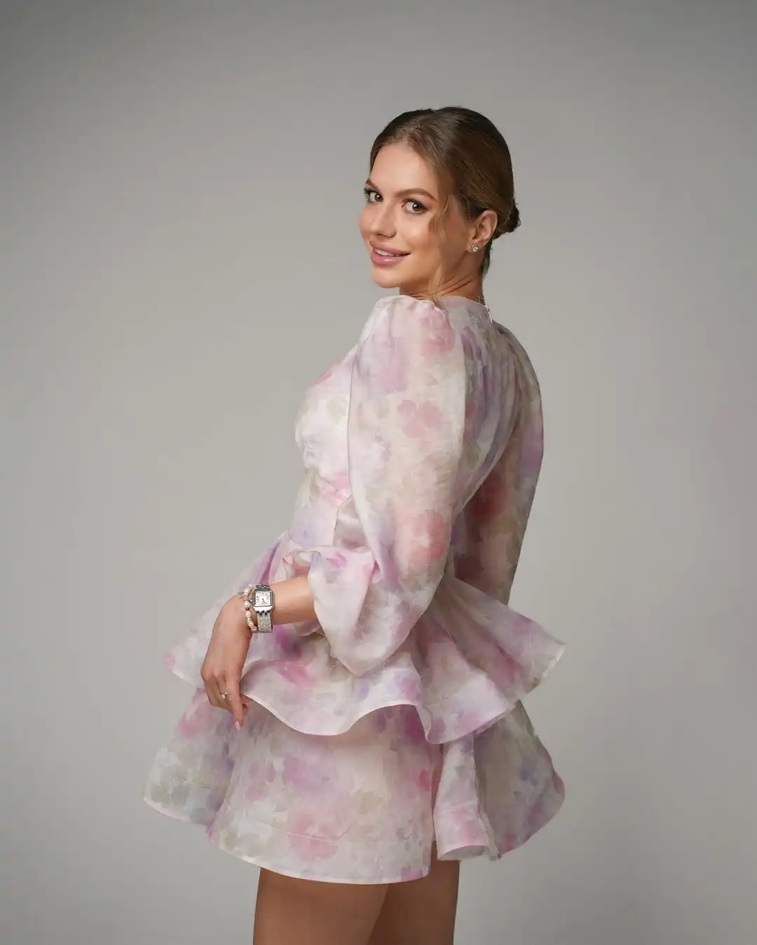 MD Elegant Floral Printed High Waist Mini Prom Gown  Flare Long Sleeve V Neck Tiered  Pleat Cocktail Dress 2025 Customsied