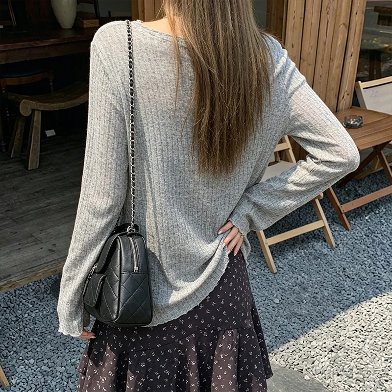 Women's Solid-Color V-Neck Sun-Protective Lightweight Jacket Long-Sleeve Top Stretchy Soft Simple Versatile Coat.