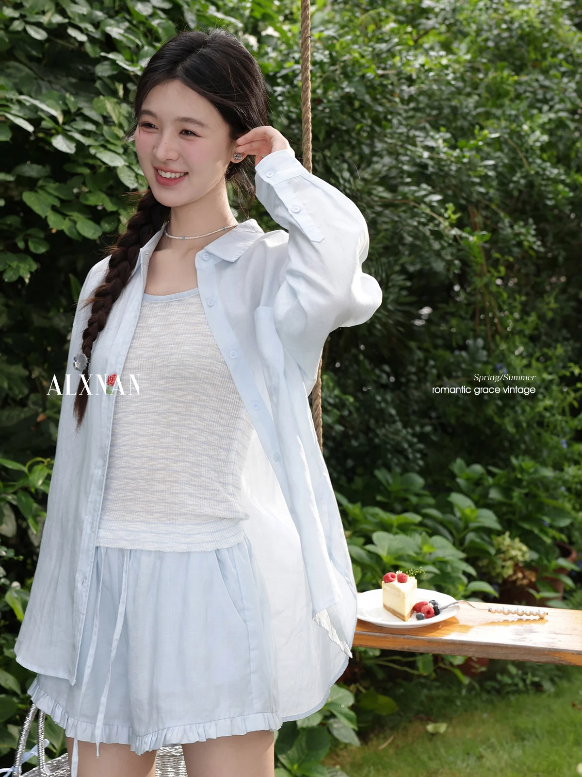 

ALXNAN Plus Size Shirt Blue Sun Protection Casual Loose-fit Long Sleeve Women's Blouse Office Lady Thin Female Clothing D12024