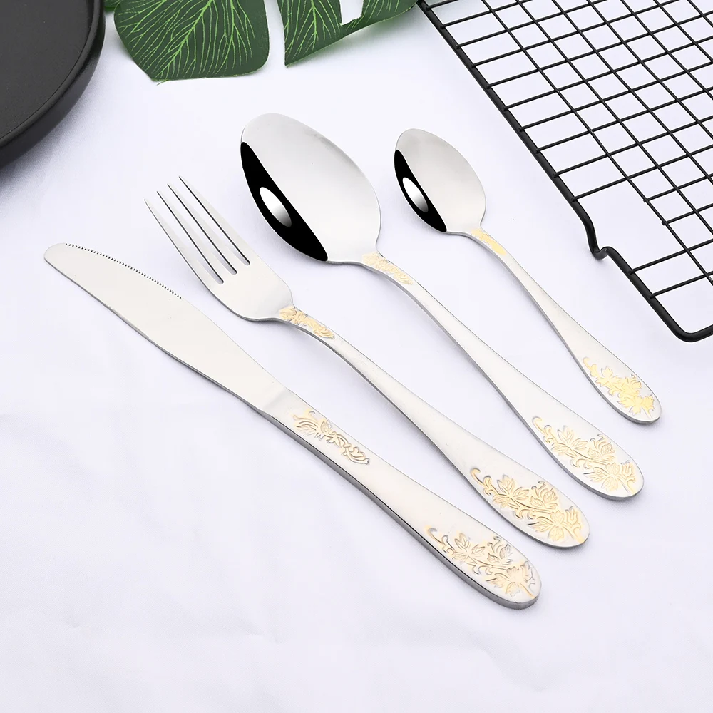 Vintage Western 8/32Pcs Gold Flatware Cutlery Dining Knife Fork Teaspoon Set Luxury Dinnerware Engraving Tableware Utensils Set