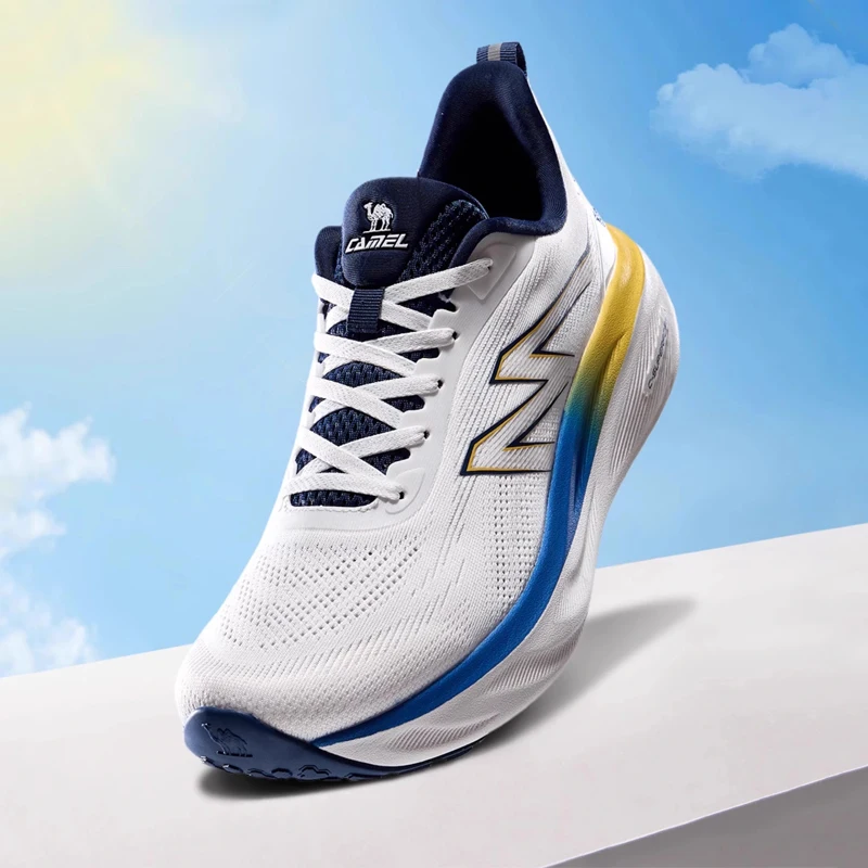 ゴールデンキャメルランニングスポーツシューズ男性と女性スニーカー通気性メッシュ滑り止め耐摩耗性ジョギングスポーツシューズ男性用
