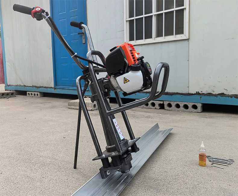 Componentes de núcleo de venda de baixo preço vibratório de concreto portátil movido a alta eficiência, incluindo motor e motor