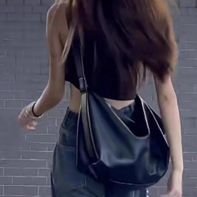 Large Capacity Comm… - image