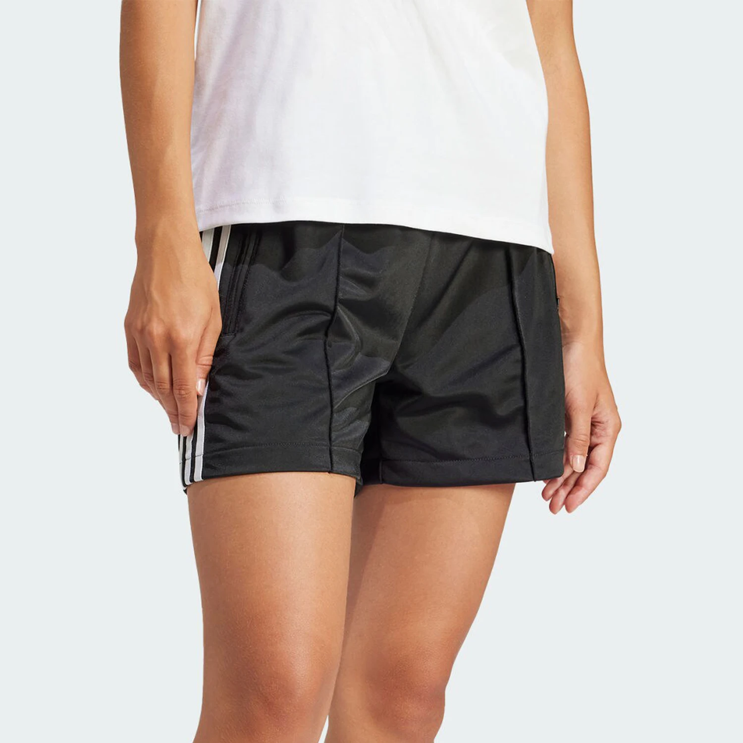 Adidas Official Authentic Originals Retro Women's Breathable Classic Sports Shorts IU2425
