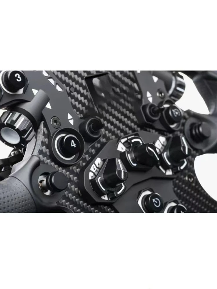 Steering Wheel: The ClubSport Wheel Formula V2.5 F1 supports the PS5 steering wheel