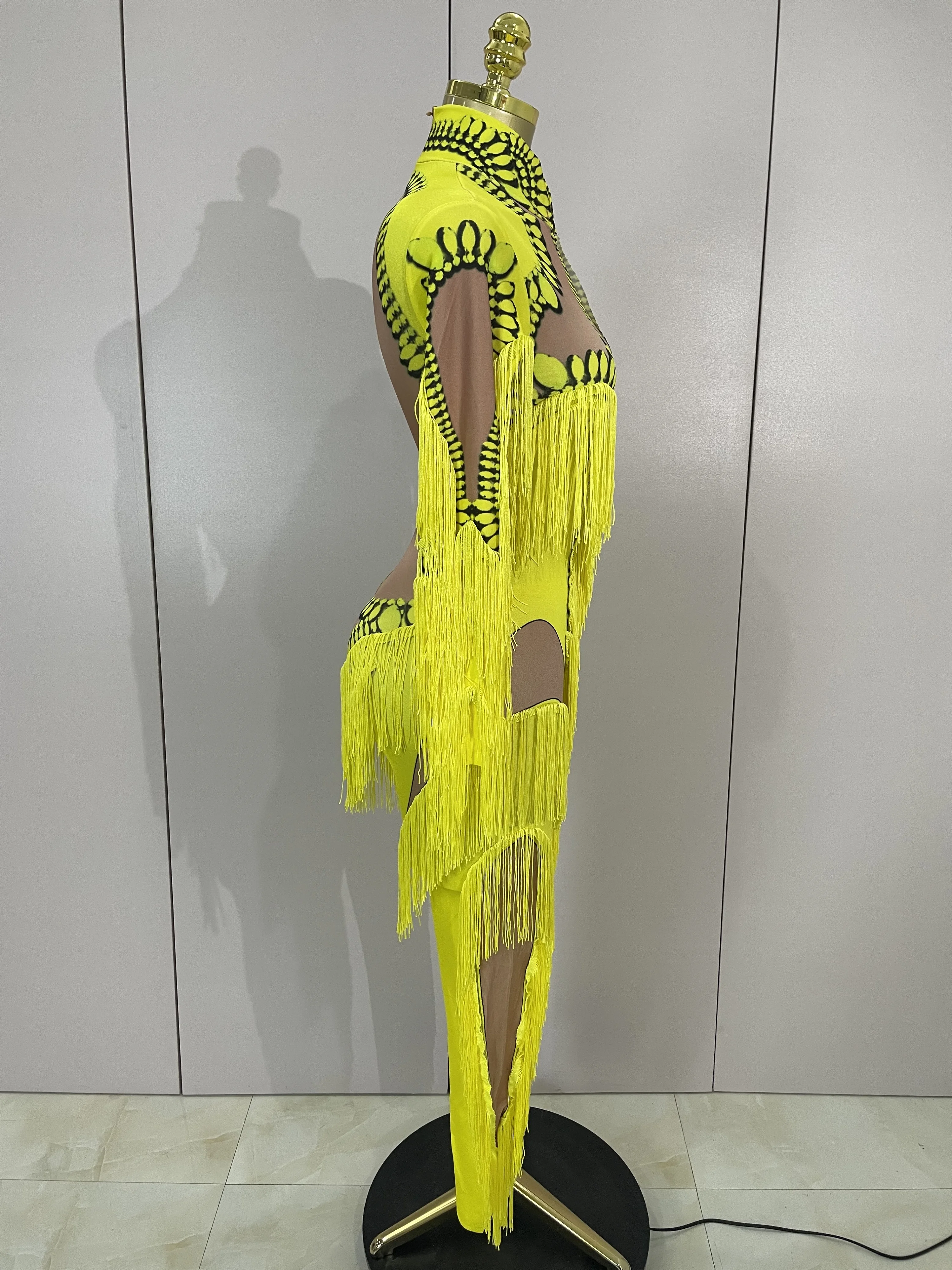 المرحلة الأصفر شرابة تمتد ثوب بودي كون ملهى ليلي جوجو ملابس الرقص Dj الهذيان ملهى ليلي حفلة المغني أداء الزي