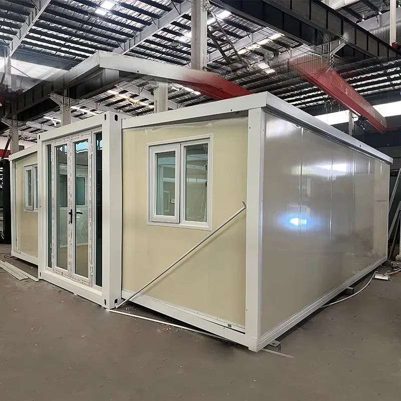 High End Sandwich Panel Container House and Durable Mobile House 20ft 40ft 2 3 Bedrooms Fire Rated Panels