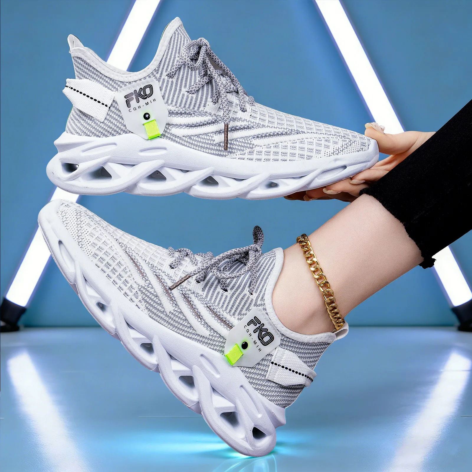 Women's Summer Running Shoes Unisex Fashion Versatile Knitted Sock-Style Soft Sole Lightweight Breathable Casual Sports Sneakers