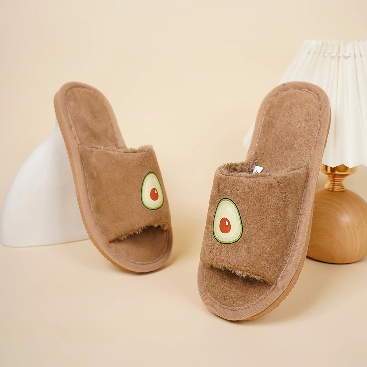 女性の柔らかい毛皮のような屋内スリッパ,メモリフォーム,かわいいプリント,茶色の漫画,夏,秋,冬,4シーズン,オープン,寝室,メイラードスタイル