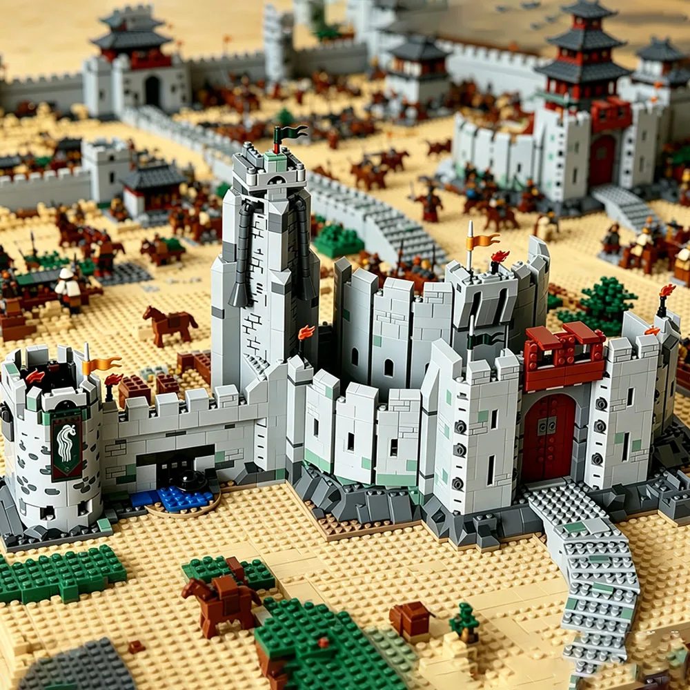 MOC 1368Pcs Rings Castle Knight The Battle of Helm Deep Castle Tower Model Building Blocks Bricks Festival Party Gifts