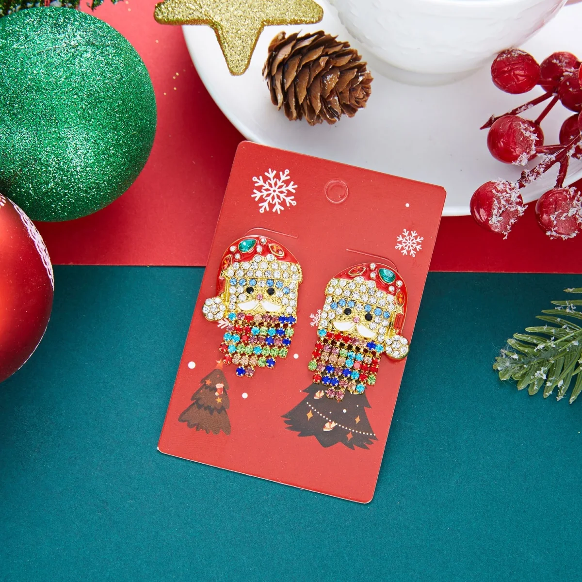 Kreative, niedliche Weihnachtsmann-Ohrstecker mit simuliertem Perlenquastenbart für Frauen, Strass-Weihnachtsmann-Ohrringe, Weihnachtsparty-Schmuck – Detail 29