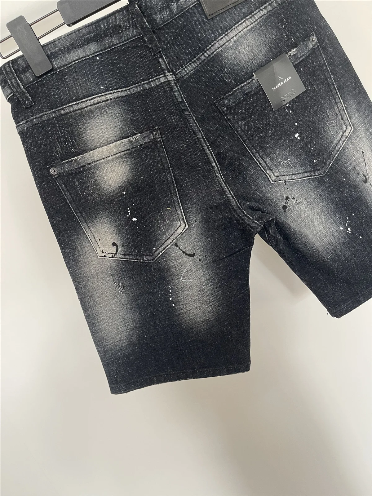 Lente en zomer 2024 nieuwe jeans Trendy heren zwarte eenvoudige all-match bedrukte slim-fit micro-elastische denim shorts voor heren