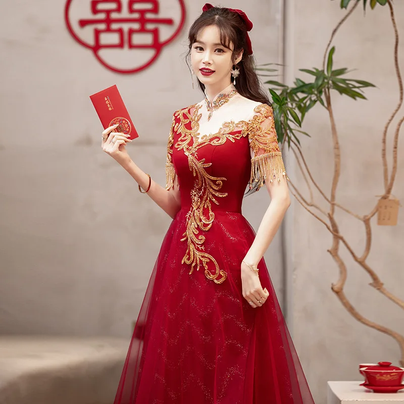 Chinese style toasting attire bride's wedding dress on the day of returning home wine red engagement dress women's wedding dress