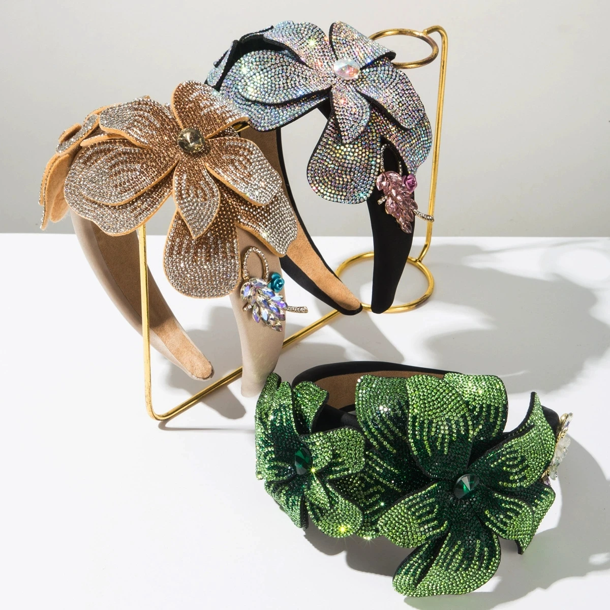 

Модный зеленый, белый кофейный цветок, инкрустированный стеклом и бриллиантами, повязка на голову с бахромой, блестящие роскошные темпераментные женские аксессуары для волос