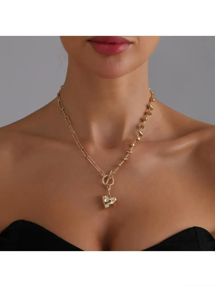 31BF Stylish Love Knot Multi Segment Chain Necklace Versatile Styling Neck Chain for Everyday Special Occasion