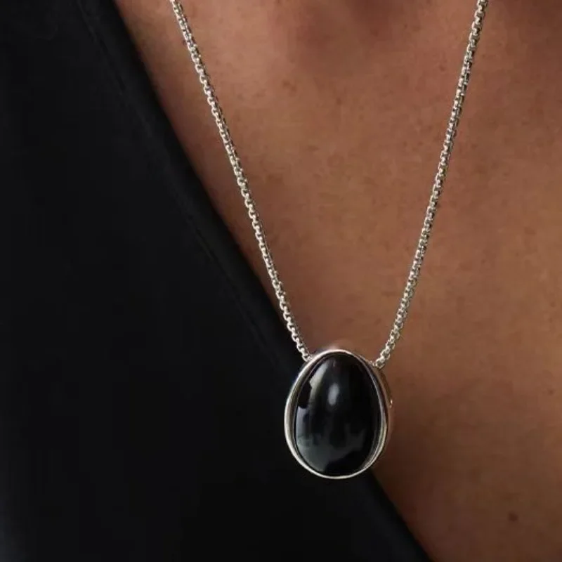 Natural Stone Obsidian Egg Pendant Necklace Black Ellipse Sweater Chain Vintage Accessories for Women Chic Jewelry Gift Collier