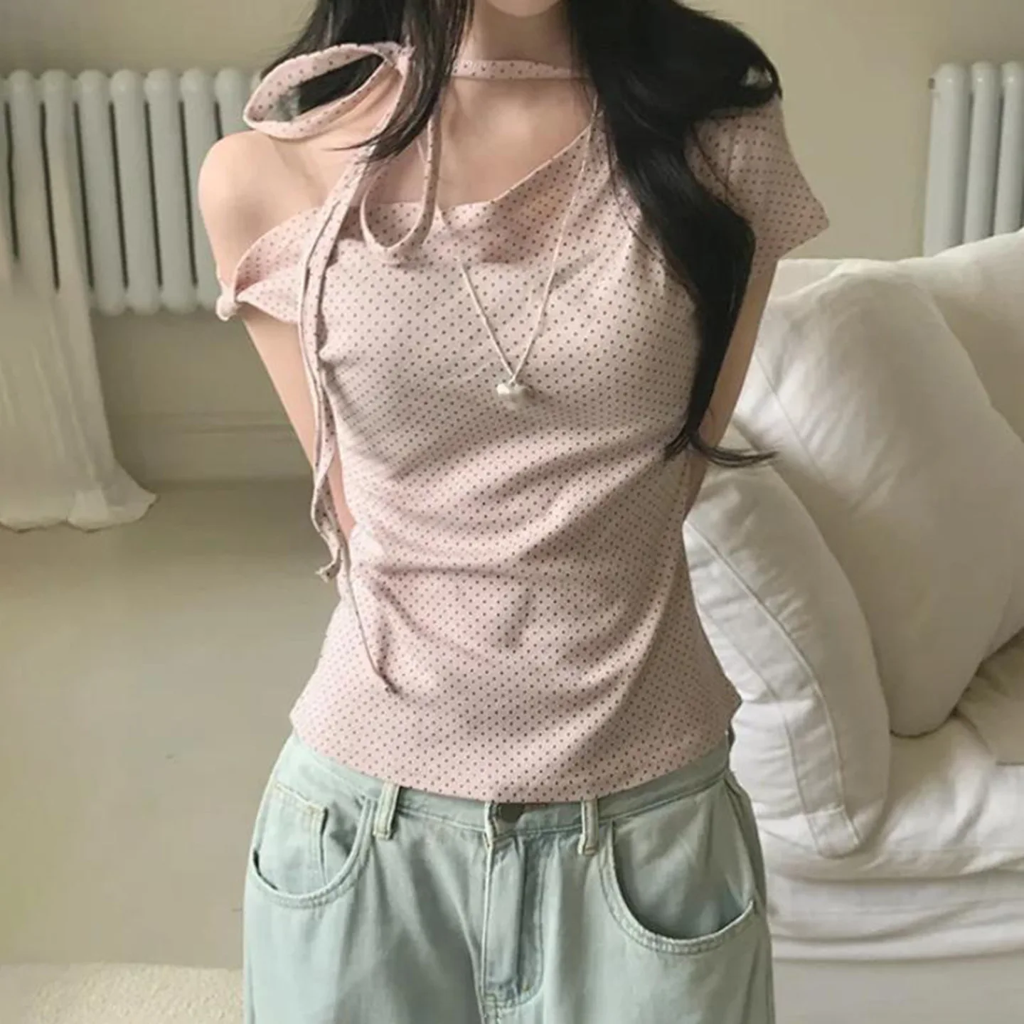 Sweet Polka Dot Prints T-Shirts Fashion Women Cute Design One-Shoulder Summer Tops Casual Korean Office Lady Commute Slim Tees