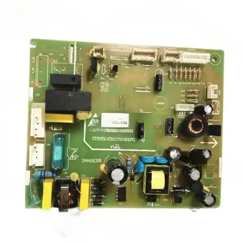 

Печатная плата компьютера для холодильника Hisense BCD-285WY/HC/WRD1DY 228WKD1D.1623822, хорошая рабочая часть