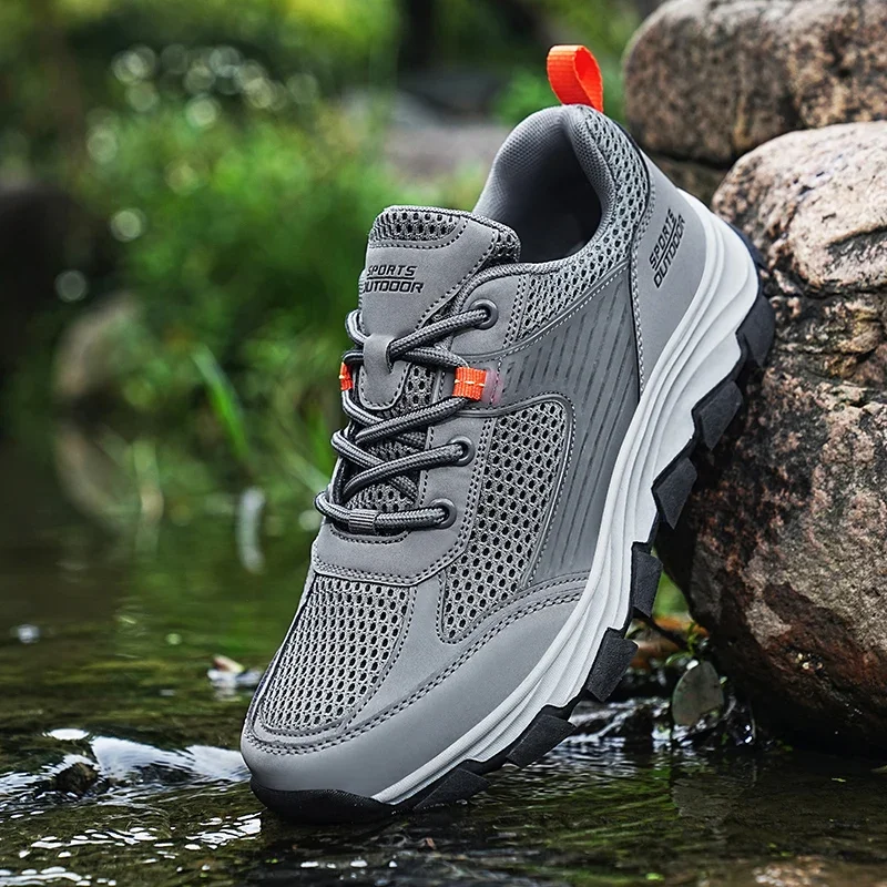 Spring Breathable Men's Casual Shoes Mesh Breathable Sneakers Fashion Outdoor Hiking Shoes Men's Walking Shoes Zapatos Hombre