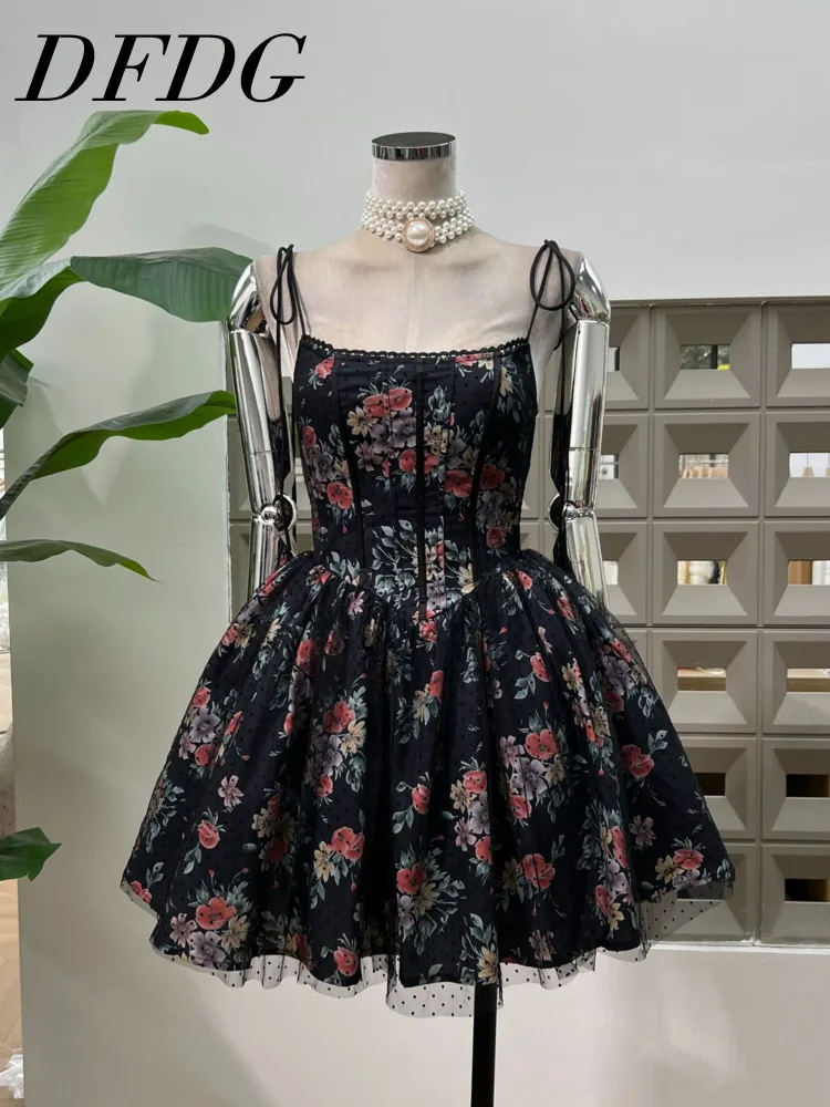 فستان DFDG للسيدات 2025 شفاف منقط قطعة العاج الحد الأدنى غير رسمي منتفخ متدرج برباط علوي فستان حفلات الشاطئ للربيع والصيف