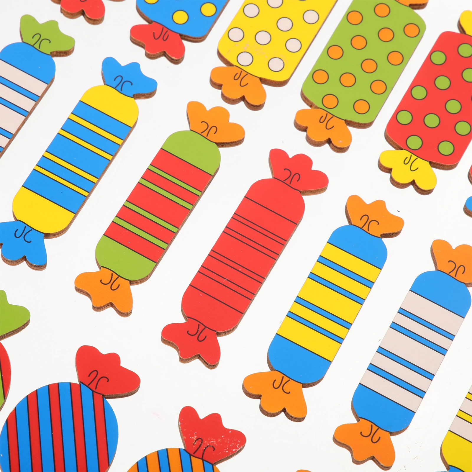 1 ensemble de jeu de correspondance des couleurs, planche en bois en forme de bonbon, apprentissage pour le développement cognitif, jeu de société des couleurs, correspondance des bonbons