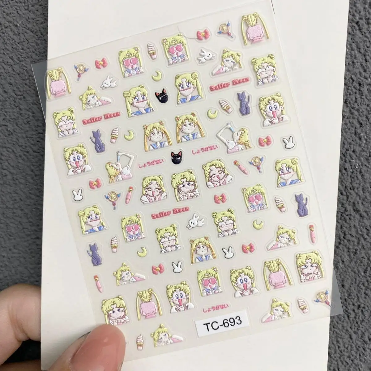 Niedliche Cartoon-Nagelaufkleber mit geprägtem Sailor Moon Tsukino Usagi, Moon Bunny, für Tagebücher, CCD-Geräte, Wasserbecher, Tablets und Nägel – Detail 3